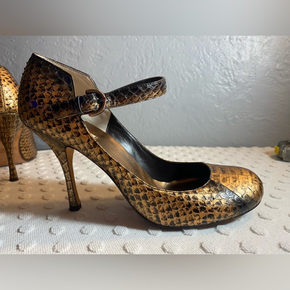 MAX STUDIO  Copper Color Toshi Genuine Snakeskin Heels - Picture 1 of 15